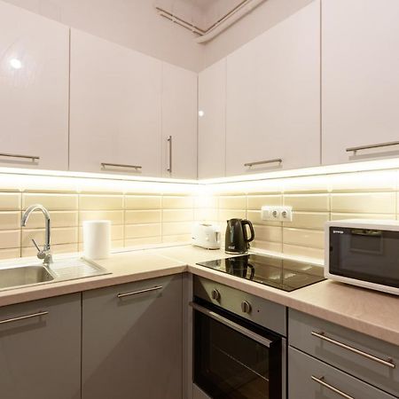 Central Seven Erzsebet Krt Budapest Exteriör bild